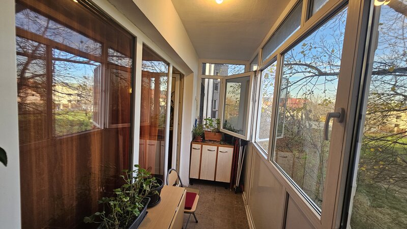 Drumul Taberei, Valea Furcii, particular 2 camere.